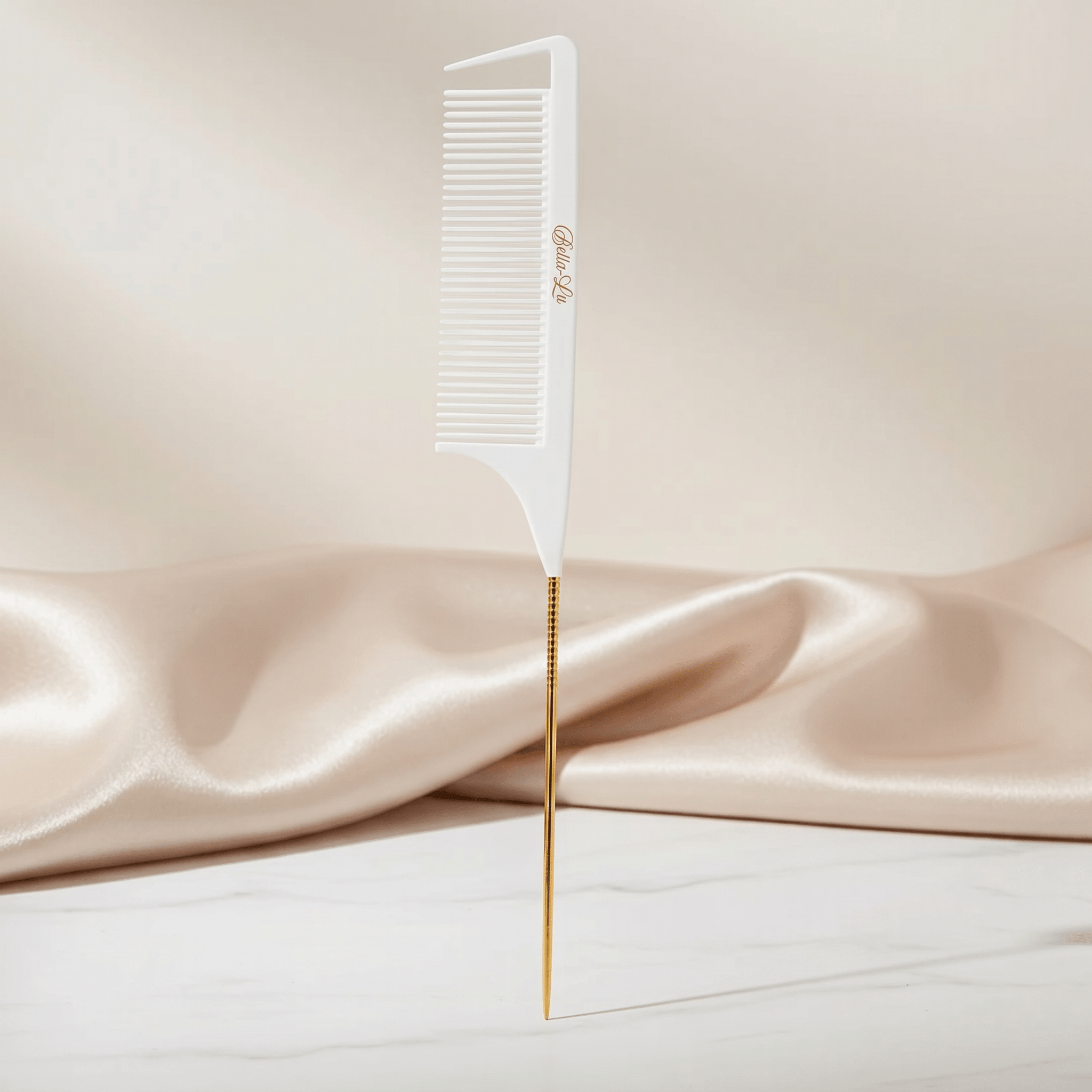 Highlighting Pin Tail Comb - Bella-Lu
